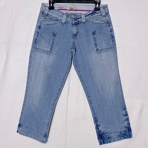 5/$25 Vintage Tommy Hilfiger Denim Light Wash Resa Capri Ragged Aged Wash 28